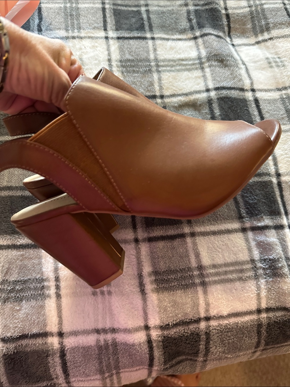 Women's Brown Leather Peep-Toe Block Heel Slingback brand new 10